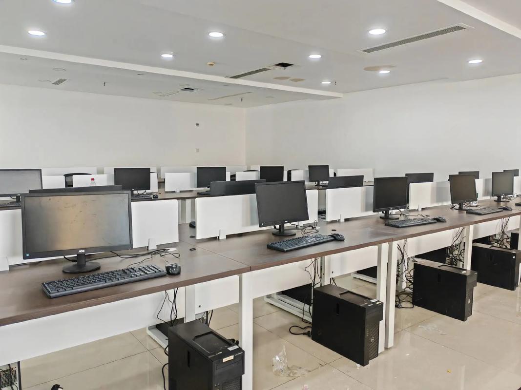 二手电脑租赁与销售 台式机全套办公设备的明智之选